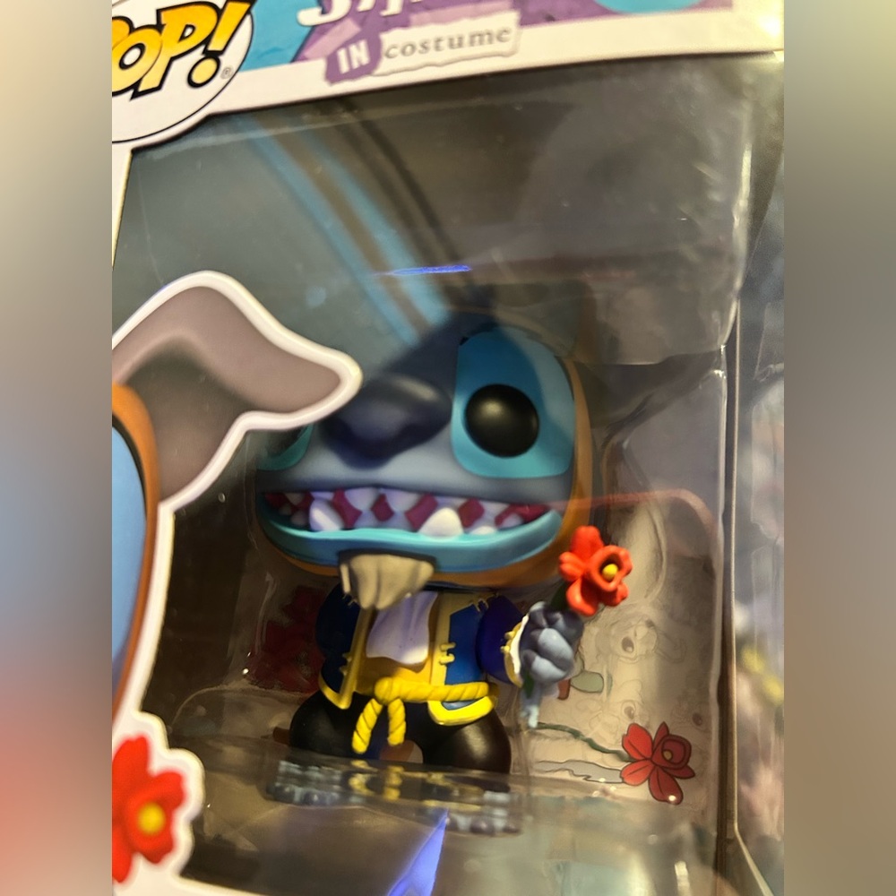 FUNKO POP! “STITCH (AS BEAST)”/STITCH IN COSTUME SERIES/#1459/LIMITED EDITION - Picture 2 of 9